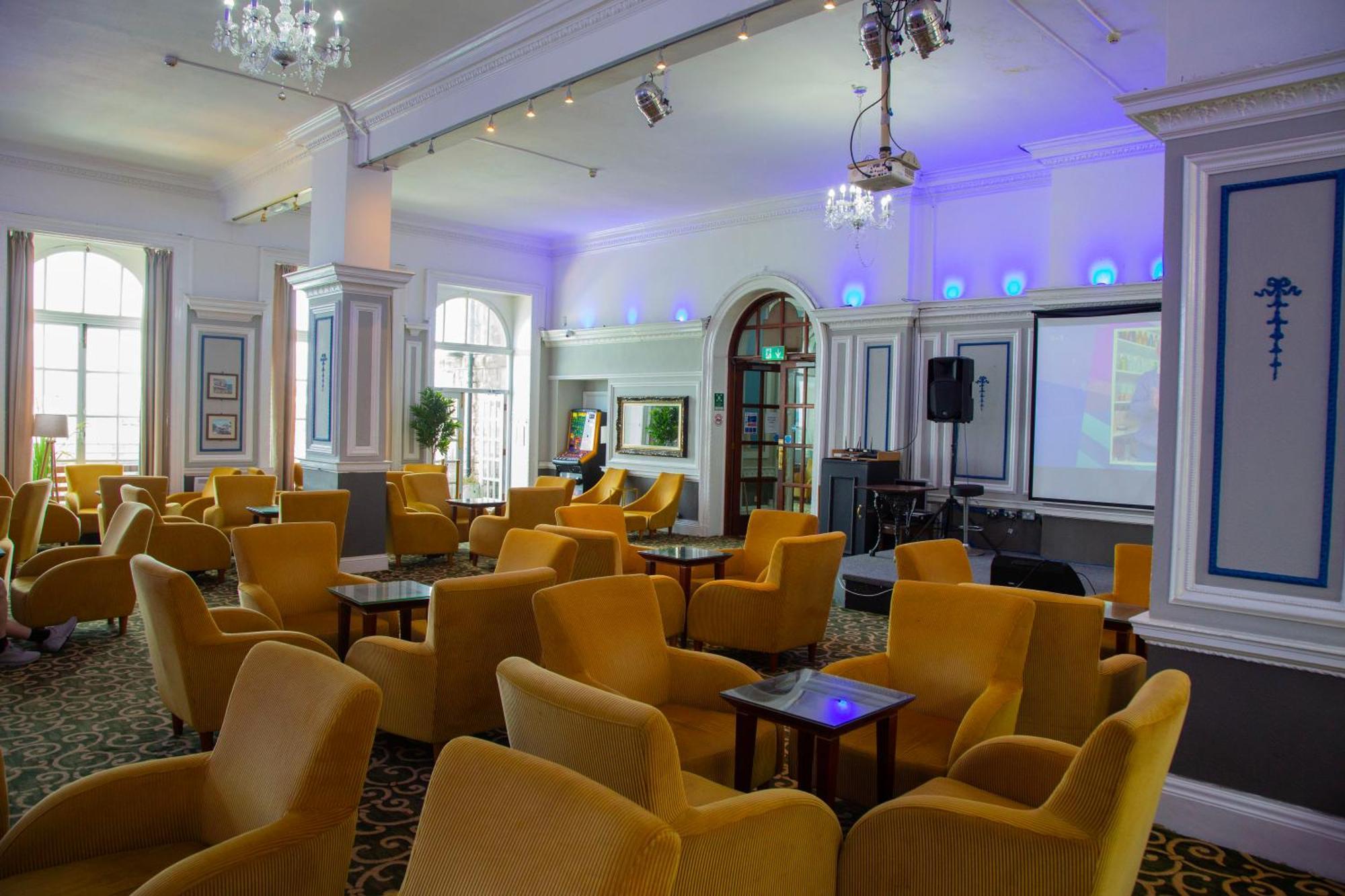 The Grand 3* Llandudno